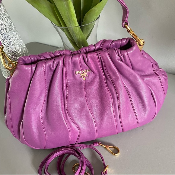 Prada Handbags - ❌SOLD❌ MINT Prada Napa Leather Stripe Clutch Crossbody Bag